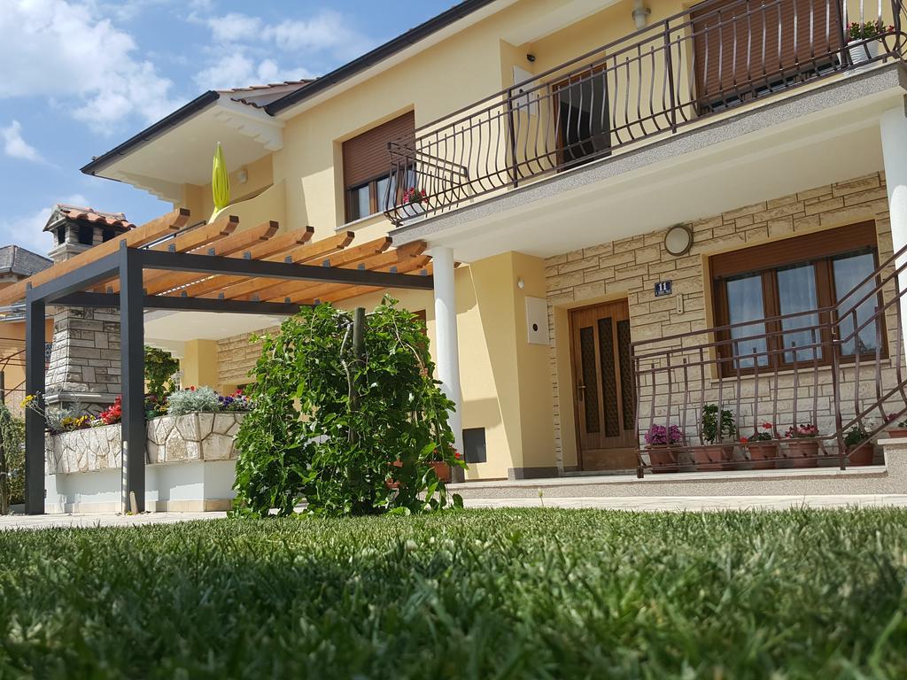 Apartments & Studio Matan Rovinj Exterior foto