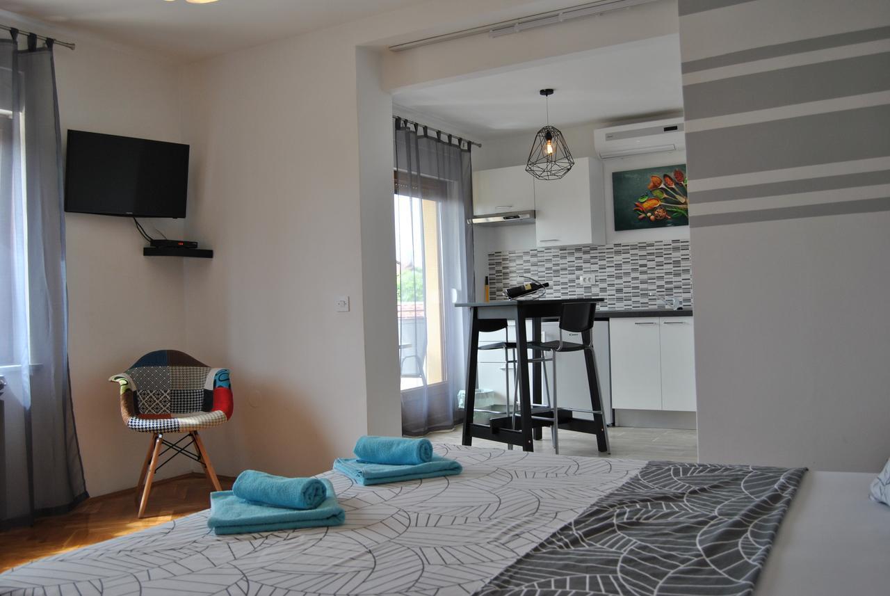 Apartments & Studio Matan Rovinj Exterior foto